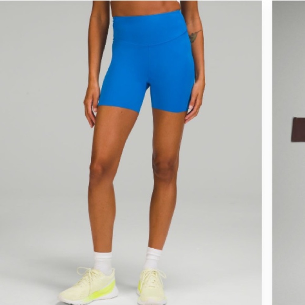 Lululemon Base Pace High-Rise Short 6" in Blue